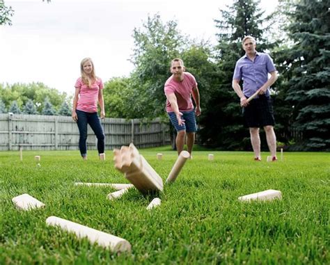 Best Outdoor Yard Games for Adults | PingPongBros