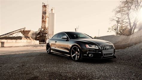 Download Audi Wallpaper