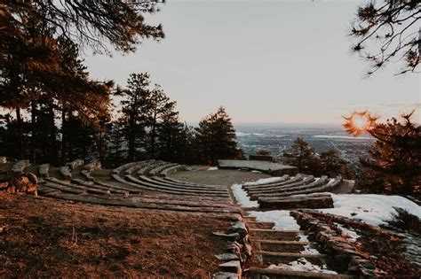 Sunrise Amphitheater | Insanely accessible epic mountain views