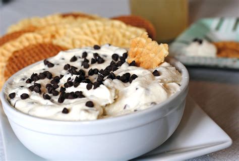 Chocolate Chip Cannoli Dip. - DomestikatedLife