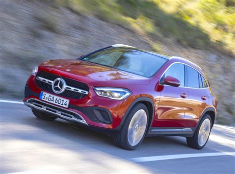 Mercedes-Benz Launch New GLA SUV. - Motoring Matters