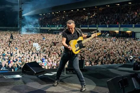 Bruce Springsteen announces concerts in Dublin, Cork, Kilkenny and ...