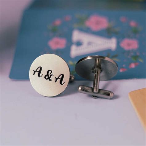 Personalized Cufflinks | Customized Cufflinks in your Initials | Pin It Up