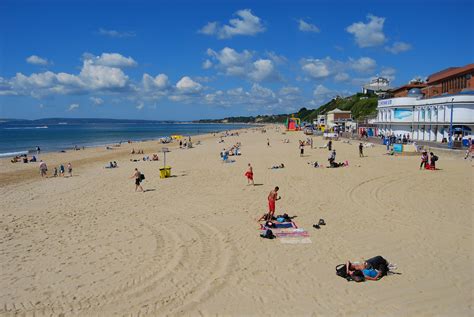 File:Bournemouth Beach.JPG - Wikimedia Commons