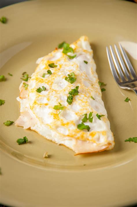 Egg White Omelette | Omlet recipes, Egg white omelette, Healthy omlet ...