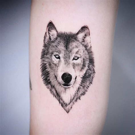 Top 49 Best Small Wolf Tattoo Ideas - [2021 Inspiration Guide]