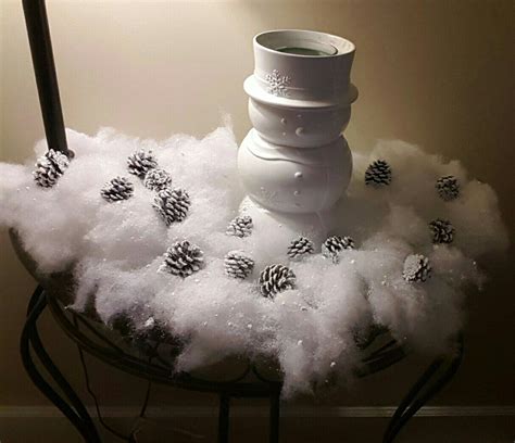 20+ Fake Snow Decoration Ideas – The Urban Decor