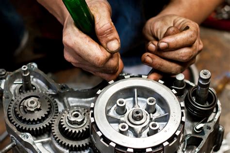 How to Repair a Car’s Gearbox