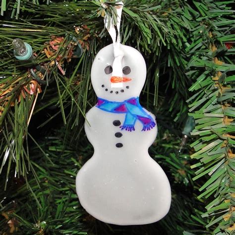 Fun DIY Glue Snowman Ornament - The Eco-Friendly Family | Snowman ...