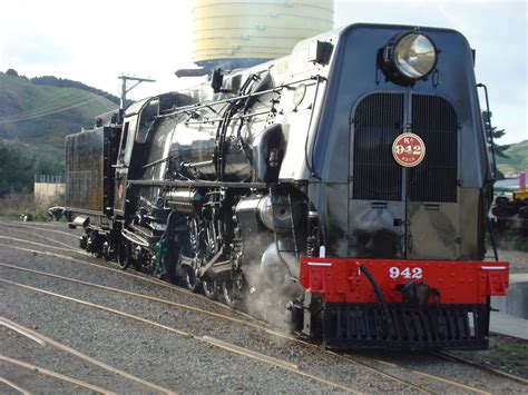 The majestic KA class locomotive from New Zealand. Officially retired ...