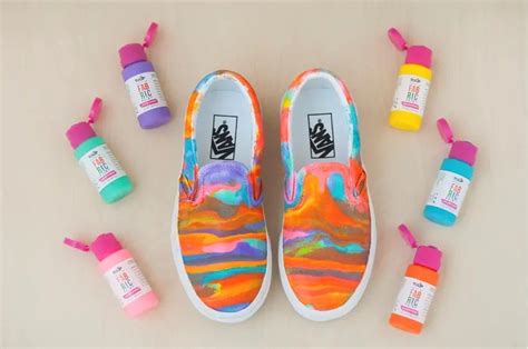 10 Awesome Ways to Paint Shoes with Fabric Paint – Tulip Color Crafts