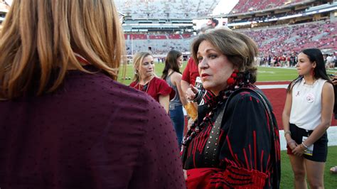 Nick Saban's wife, Miss Terry, on retirement: Alabama always 'Sweet Home'