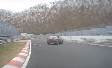 First 2016 Nurburgring Near-Crash Clip Is Here - autoevolution