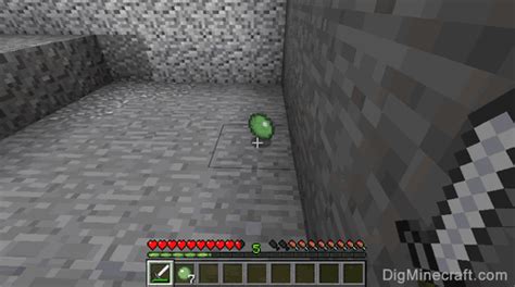 How to make a Slimeball in Minecraft