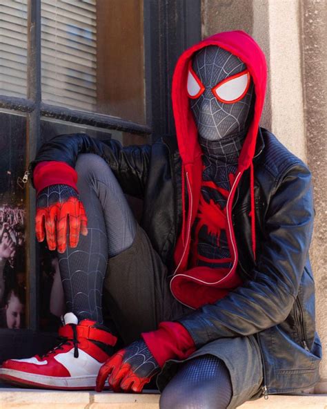 Miles Morales Costume Ideas | DIY Cosplay [Authentic Spiderverse Suit ...