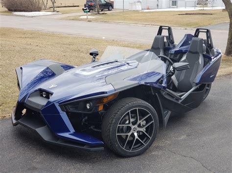 Polaris Slingshot. specs and price