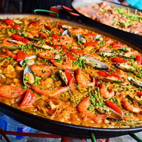 Traditional Spanish Paella Recipe - Visit Southern Spain