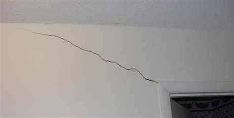 Denver Foundation Settling & Drywall Cracks | Wall Crack Repair