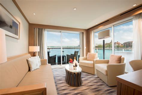 Guide to Viking River Cruise Suites and Staterooms - Alaska to Mickey