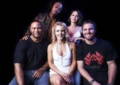 Arrow Cast In Comic Con 2017 Wallpaper,HD Tv Shows Wallpapers,4k ...