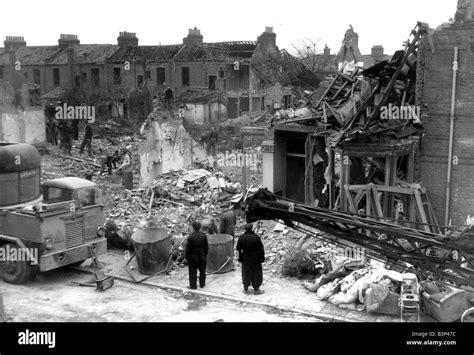 London Air Raid Damage Ww2 High Resolution Stock Photography and Images ...