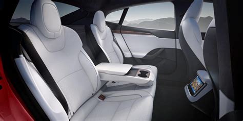 Tesla teases Model S Plaid with refreshed interior: New touchscreen ...