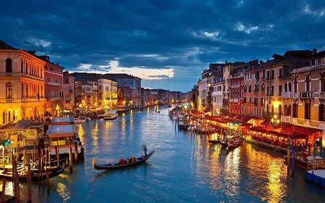 Venice Gondola Tickets – Tours, Live Music | by Headout