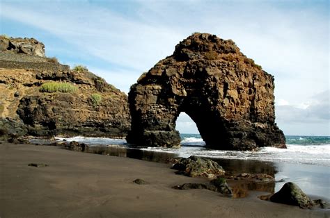 Playa de Los Roques, Tenerife - puertodelacruz.mobi