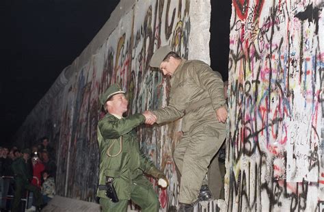 25 Years after the Fall of the Berlin Wall, Lessons for U.S. Foreign ...