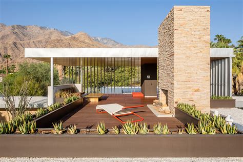 One of Richard Neutra’s Most Iconic Homes Hits the Market for $25 ...