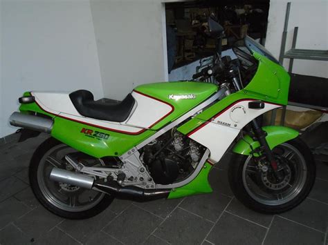 A variety of classic 250cc bikes for sale right now - Classic Motorbikes