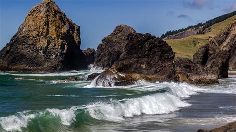 Oregon Beach Vacations - Find your next Oregon Coast getaway.