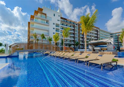 Royalton Splash Riviera Cancun, An Autograph Collection All-Inclusive ...