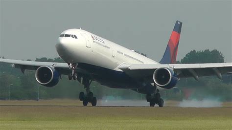 Delta Air Lines - Airbus A330 landing at Amsterdam Schiphol - YouTube