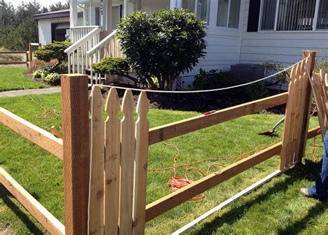 45 Picket Fence Designs (Pictures of Popular Types) | Fence design, Diy ...