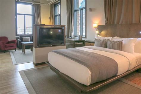 Hotel 71 Review: A Beautiful Boutique Hotel in Québec City | PIERREBLAKE