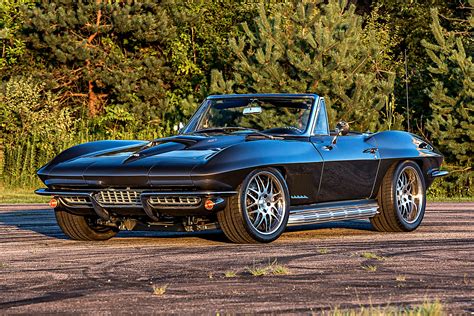 1967 Corvette Convertible with Modern Expectations