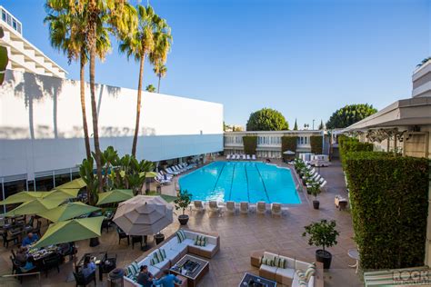 Hotel/Resort Review: The Beverly Hilton – Beverly Hills, California ...