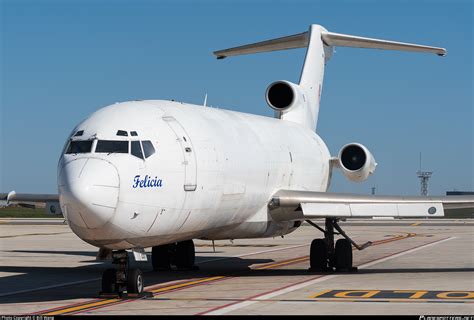 N257FE Federal Express (FedEx) Boeing 727-233(A)(F) Photo by Bill Wang ...