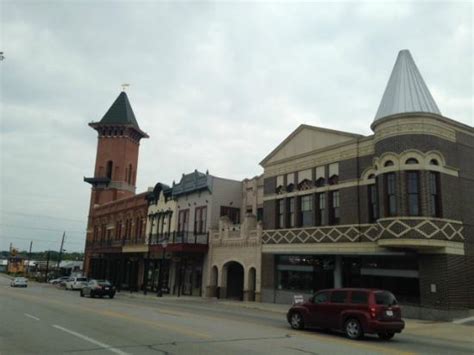 Grapevine Historic Main Street District - 2019 All You Need to Know ...