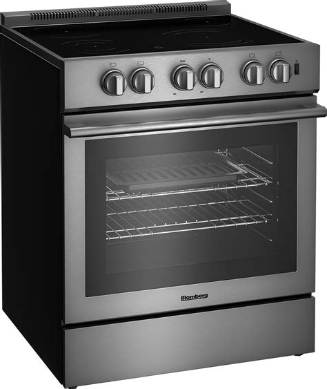 30-inch Slide-in Induction Range – 5.7 cu. ft. capacity – Blomberg ...