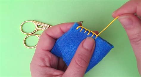 Back To Basics: Learn The Blanket Stitch - DIY Ways