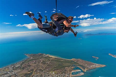 Airlie Beach Tandem Skydive - Australian Day Tours