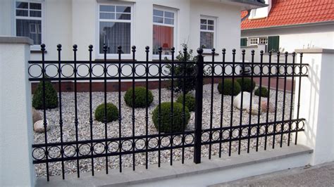 Ornamental Iron Fences and Wrought Iron Fences | Cedar Supply