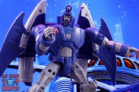 My Shiny Toy Robots: Toybox REVIEW: Transformers Studio Series 86 Scourge