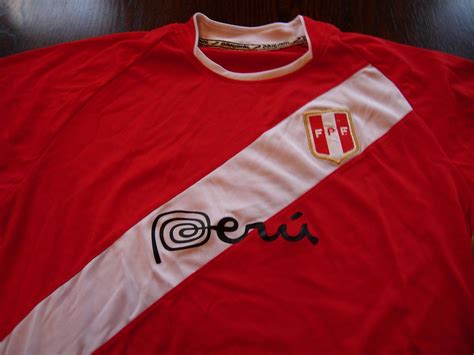 Men's Peru Football Soccer Jersey FPF Ready for Soccer Season Size L ...