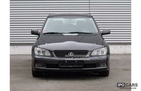 2005 Lexus IS 200 Sport Cross - Car Photo and Specs