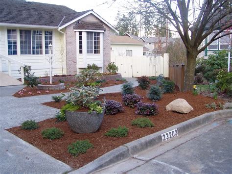 Front Yard Landscaping Ideas No Grass | Examples and Forms