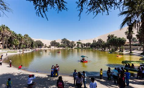 File:Oasis de Huacachina, Ica, Perú, 2015-07-29, DD 23.JPG - Wikimedia ...