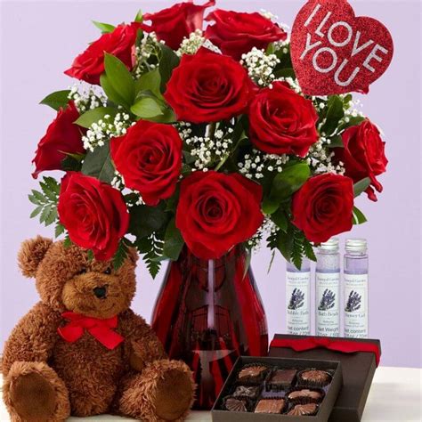 30 Cute Romantic Valentines Day Ideas for Her 2023